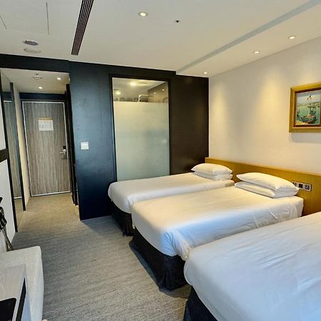 Royal Roi Hotel 台中市 エクステリア 写真