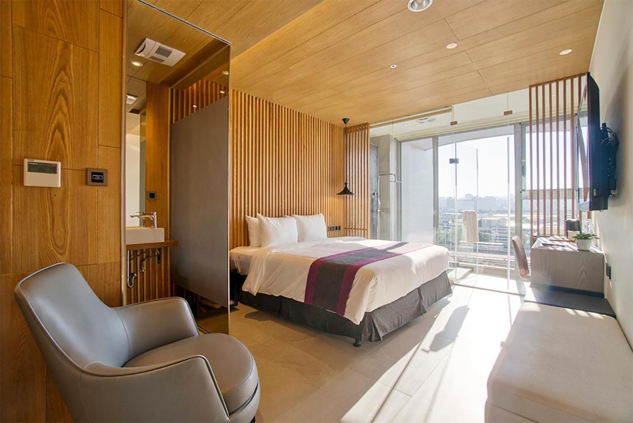 Royal Roi Hotel 台中市 エクステリア 写真