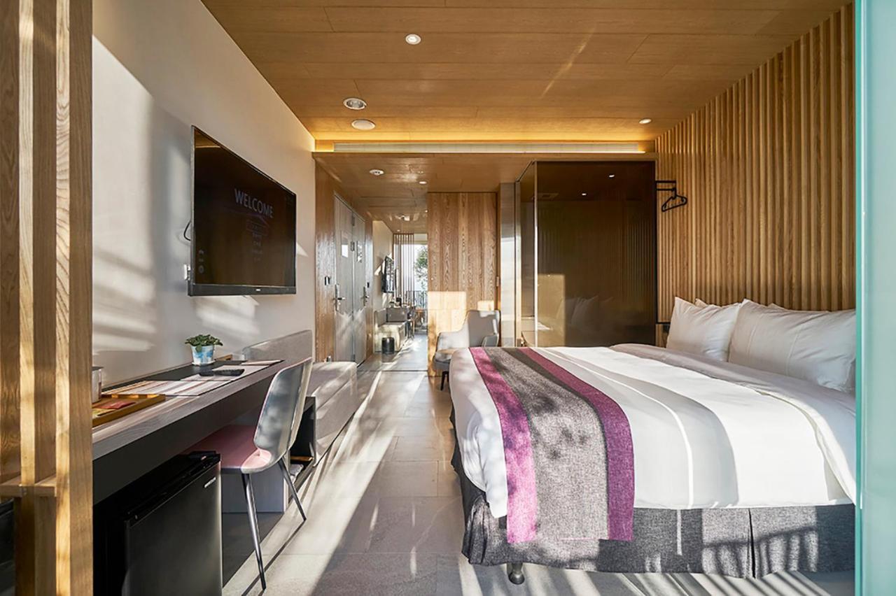 Royal Roi Hotel 台中市 エクステリア 写真