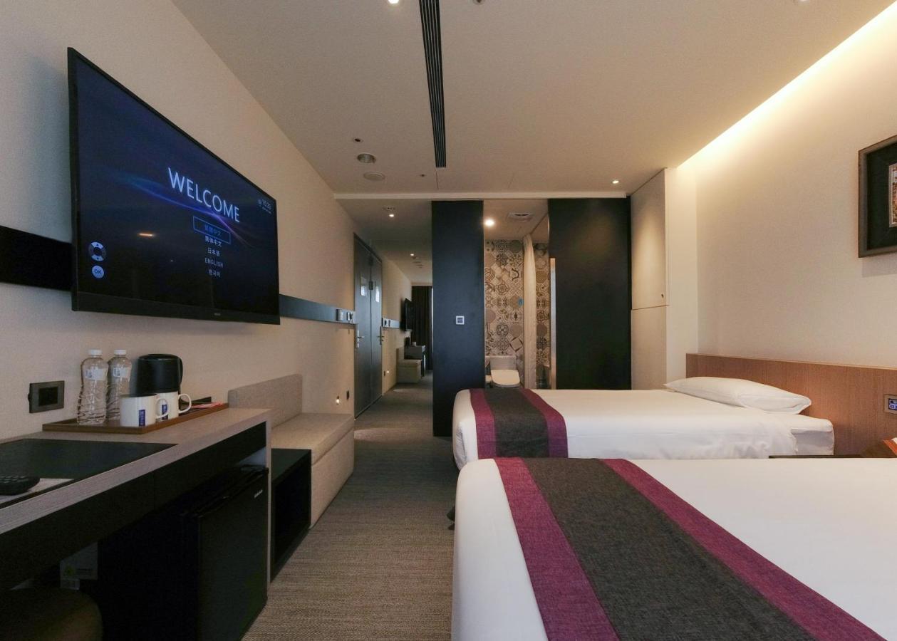 Royal Roi Hotel 台中市 エクステリア 写真