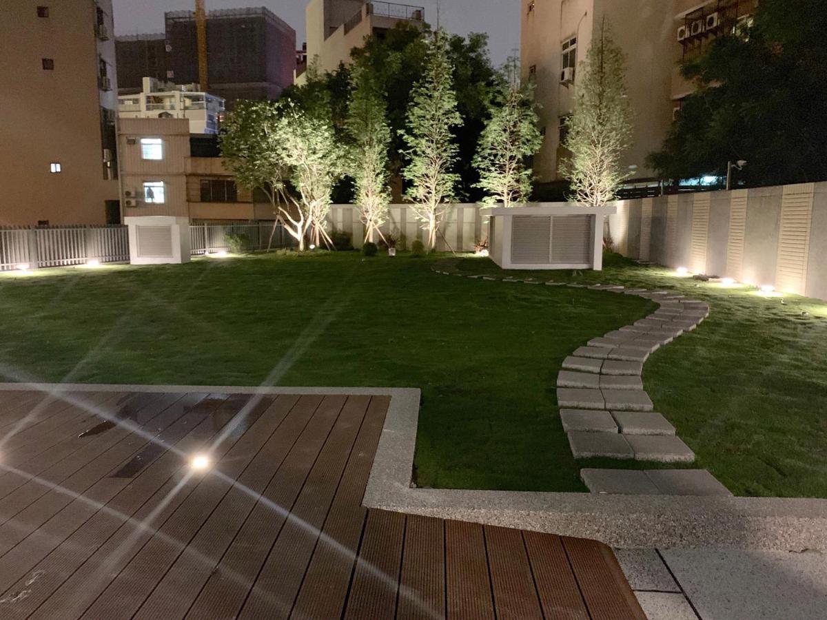 Royal Roi Hotel 台中市 エクステリア 写真