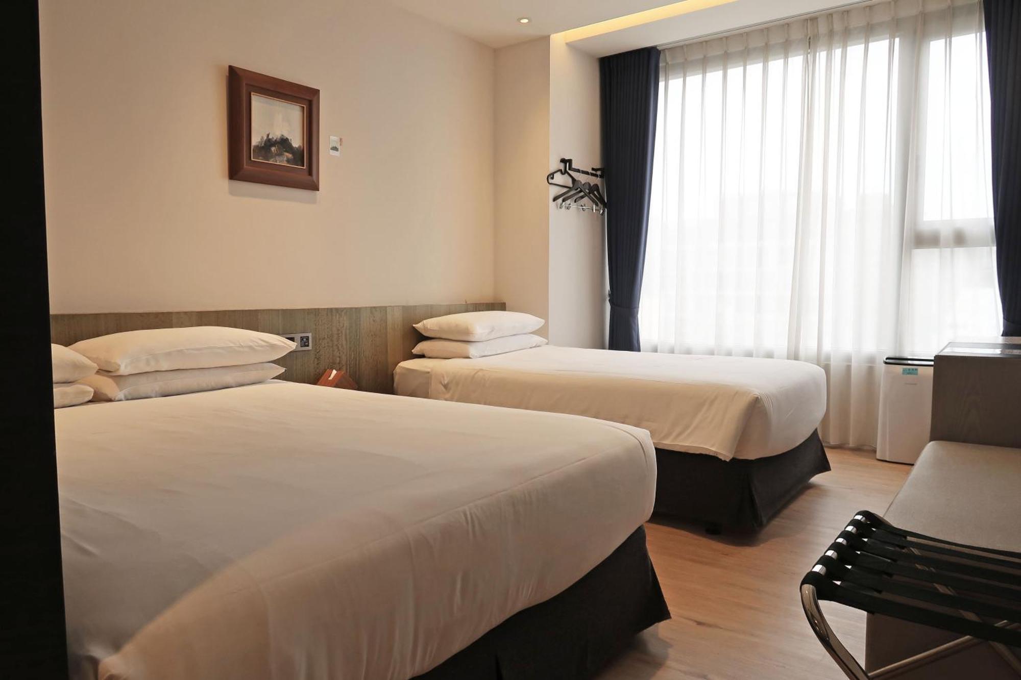 Royal Roi Hotel 台中市 エクステリア 写真