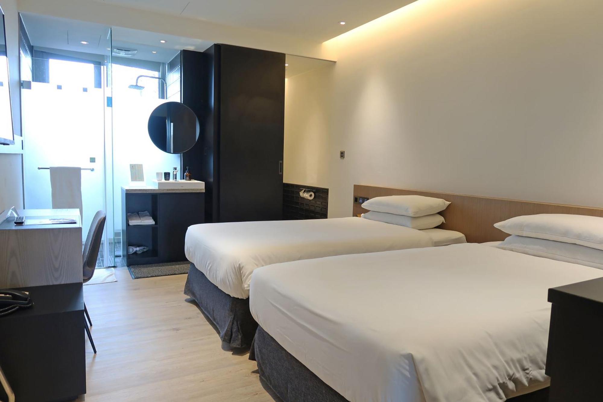Royal Roi Hotel 台中市 エクステリア 写真
