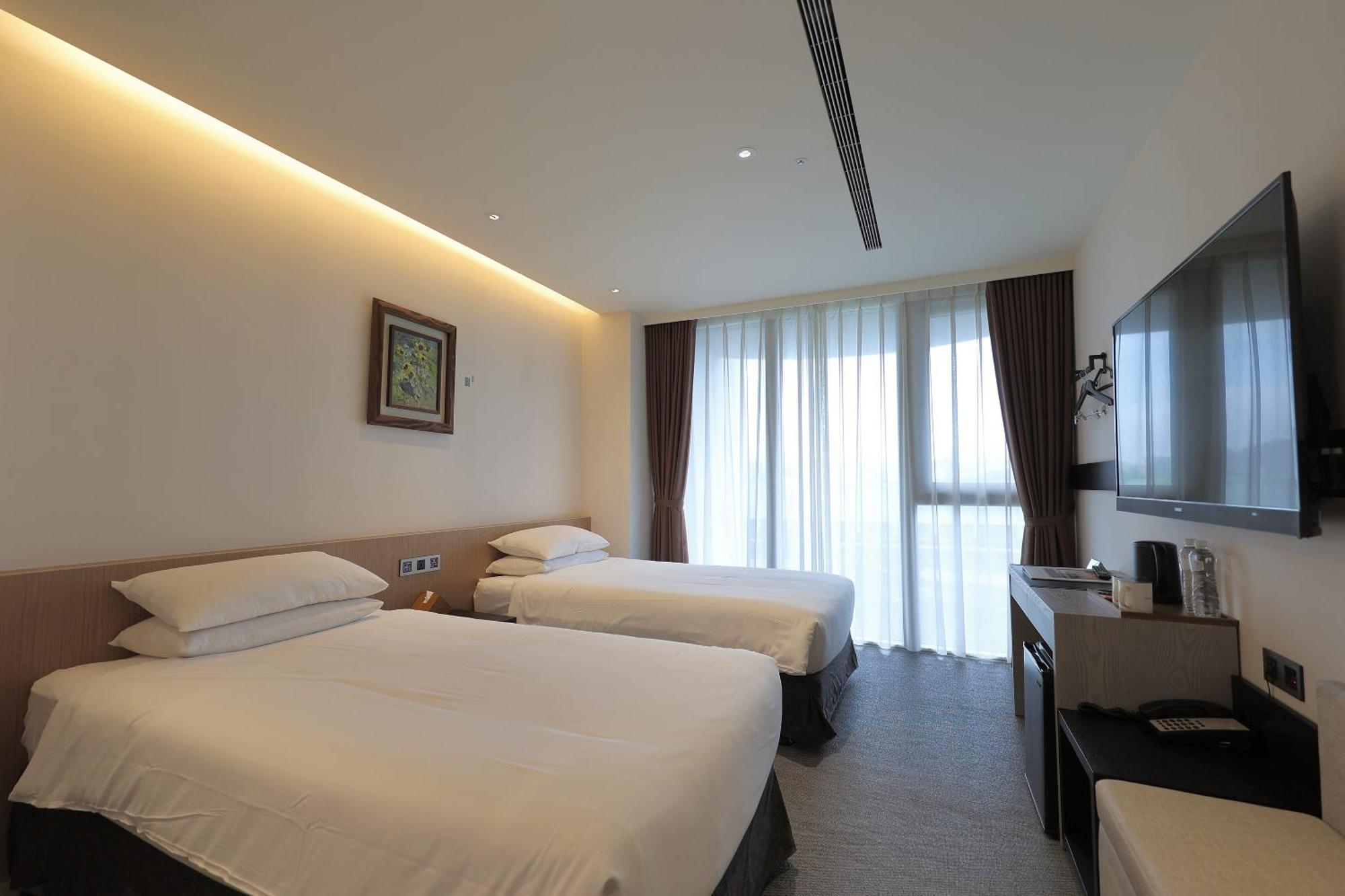 Royal Roi Hotel 台中市 エクステリア 写真