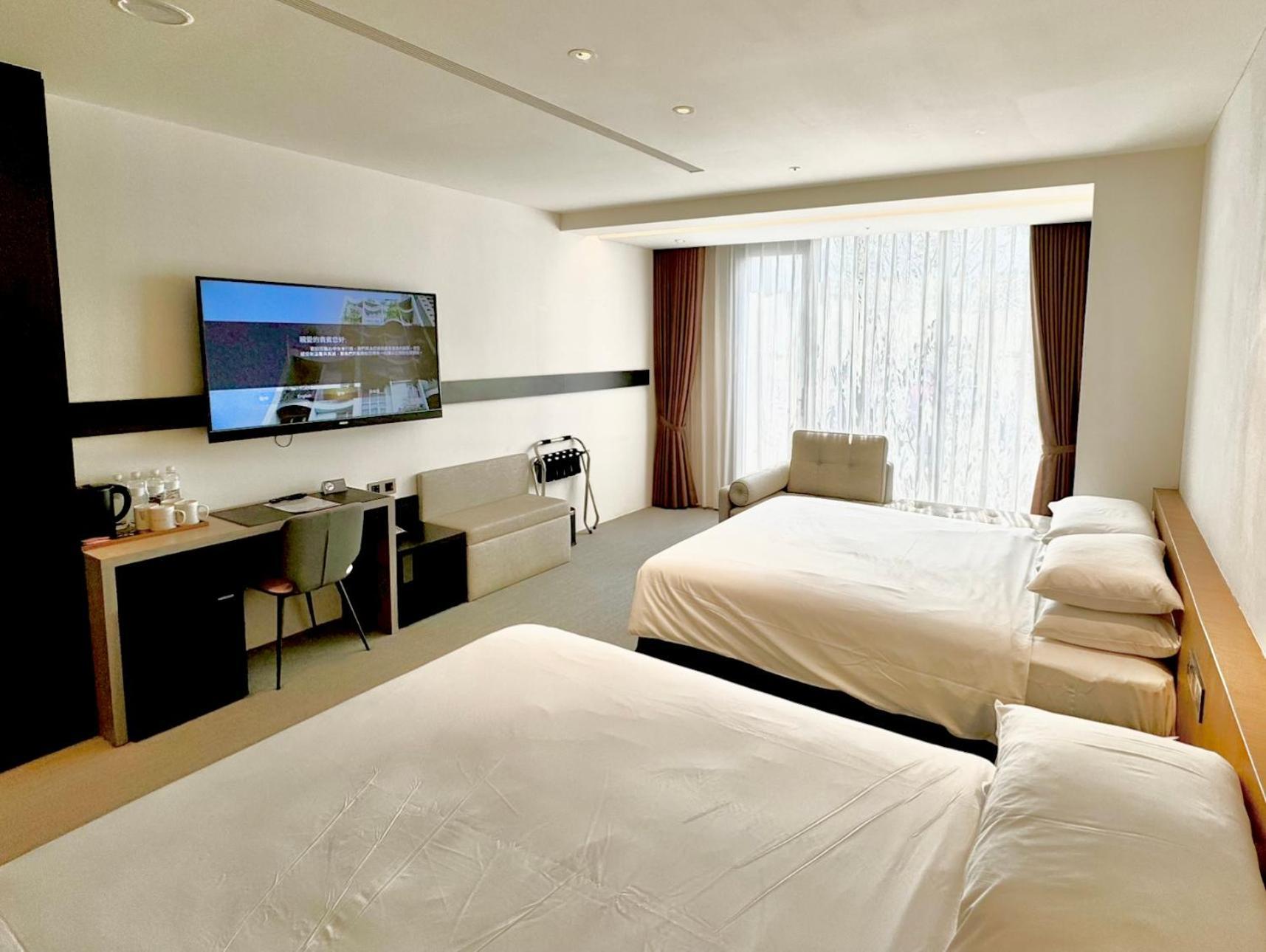 Royal Roi Hotel 台中市 エクステリア 写真